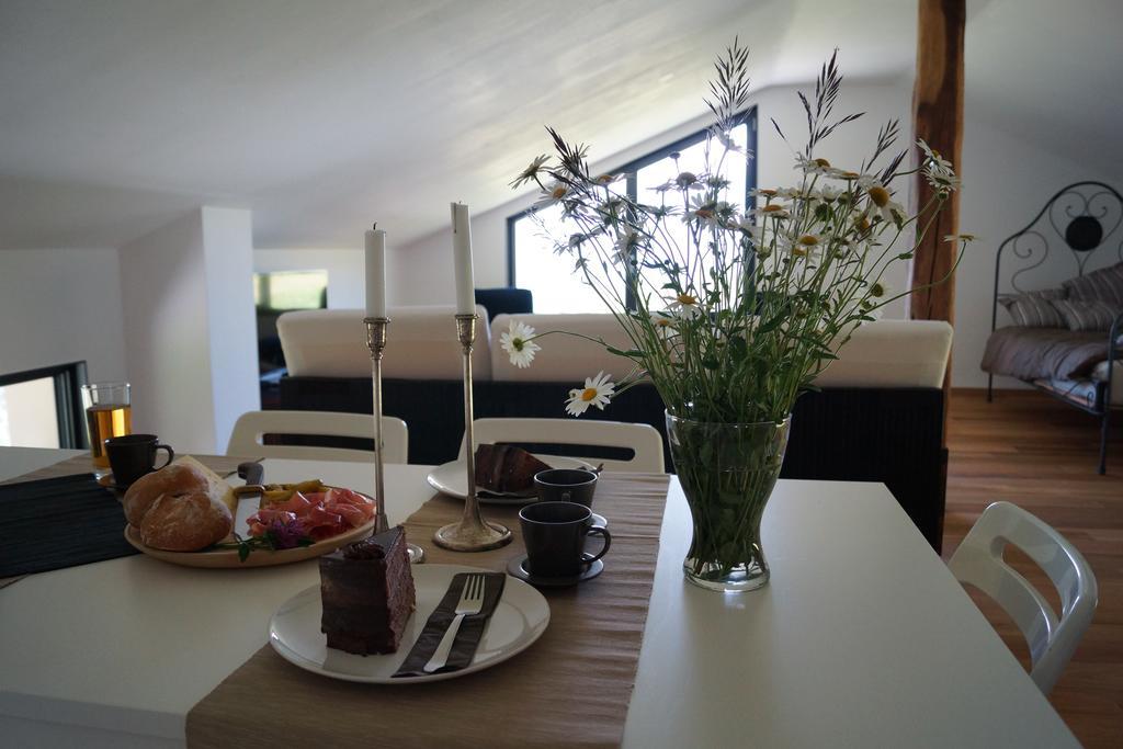 Apartments Lom モスト ナ ソシ 部屋 写真